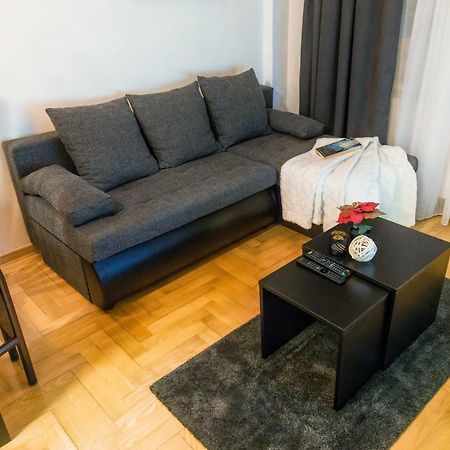Africa Apartment Belgrado Exterior foto