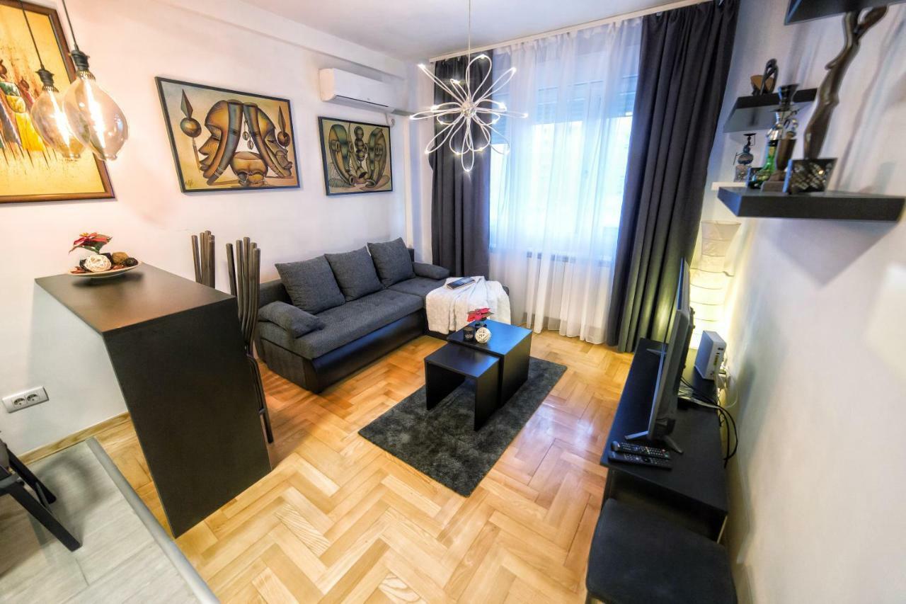 Africa Apartment Belgrado Exterior foto